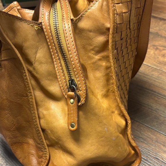 American Leather Company Tan Woven Tote - Picture 7 of 8